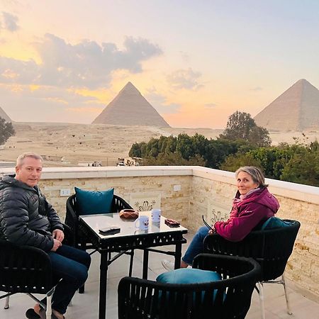 Great Scarab Pyramids View Hotel Kafrat al Jabal Bagian luar foto